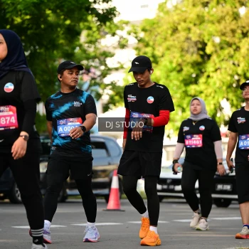 Runner Photo 4056508