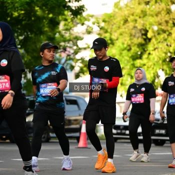 Runner Photo 4056516