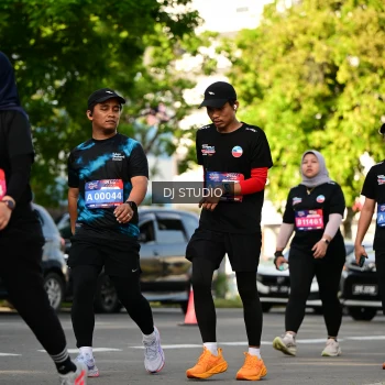 Runner Photo 4056518