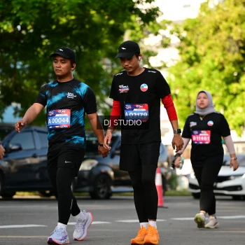 Runner Photo 4056547