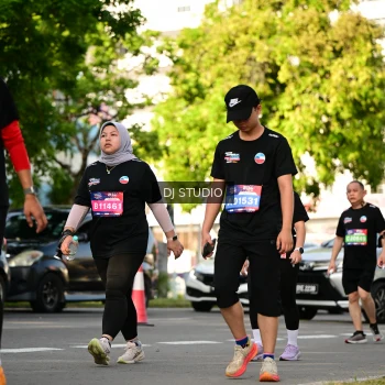 Runner Photo 4056551