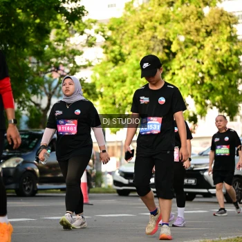 Runner Photo 4056555