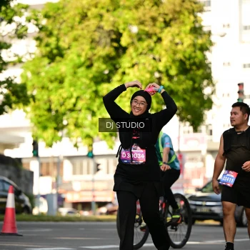 Runner Photo 4056563
