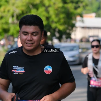 Runner Photo 4056578