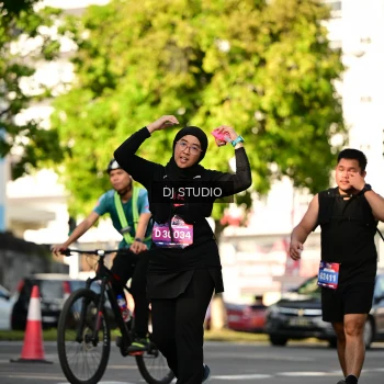 Runner Photo 4056583