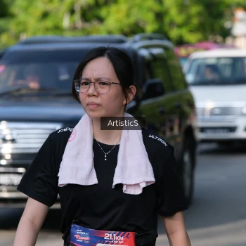 Runner Photo 4056642