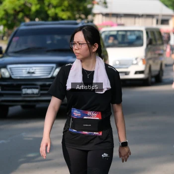 Runner Photo 4056644