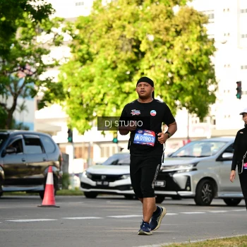 Runner Photo 4056671