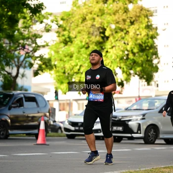 Runner Photo 4056686
