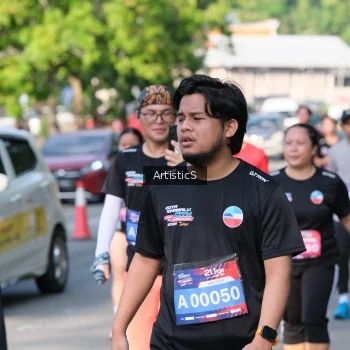 Runner Photo 4056687