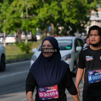 Runner Photo 4056693