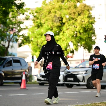 Runner Photo 4056718