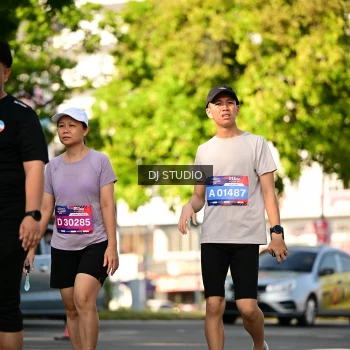 Runner Photo 4056720