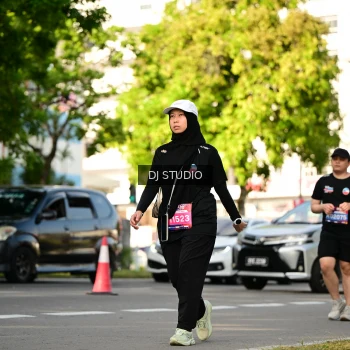 Runner Photo 4056723