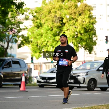 Runner Photo 4056728