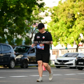 Runner Photo 4056733
