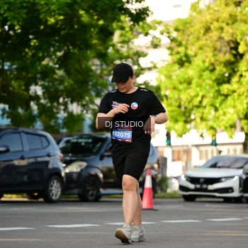 Runner Photo 4056745