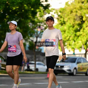 Runner Photo 4056749