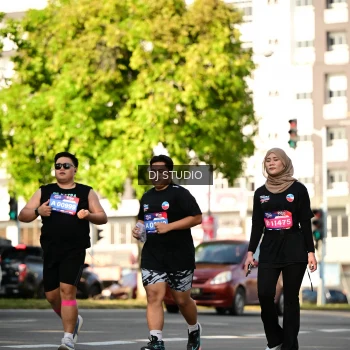 Runner Photo 4056751
