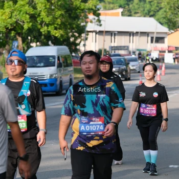 Runner Photo 4056755