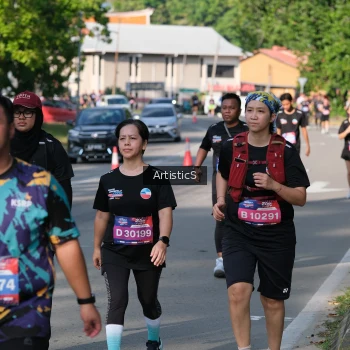 Runner Photo 4056760