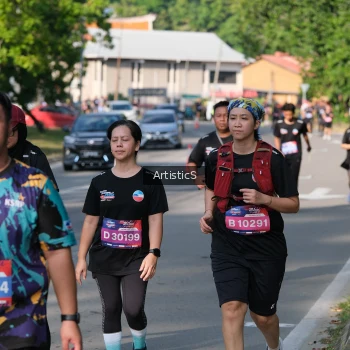 Runner Photo 4056768