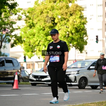 Runner Photo 4056774