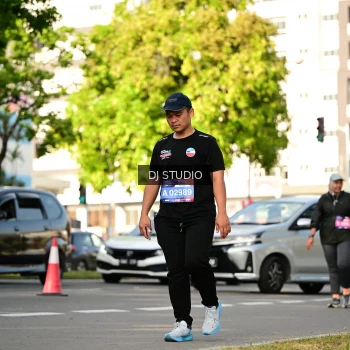 Runner Photo 4056776