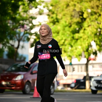 Runner Photo 4056794