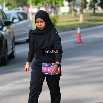 Runner Photo 4056837