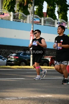Runner Photo 4056848