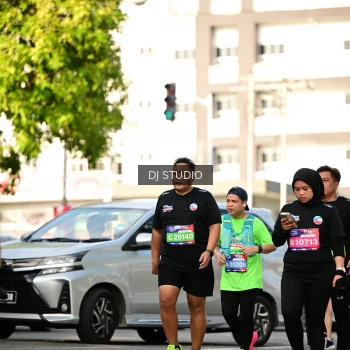 Runner Photo 4056849