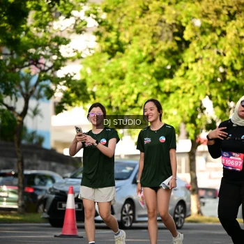 Runner Photo 4056850