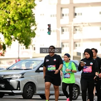 Runner Photo 4056851