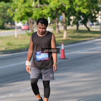 Runner Photo 4056876