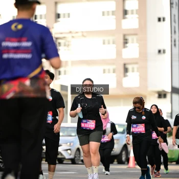 Runner Photo 4056963