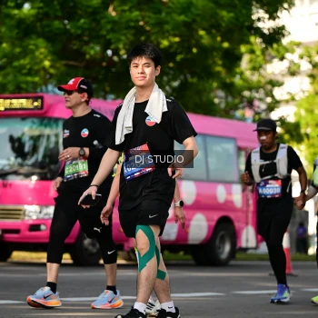Runner Photo 4057019