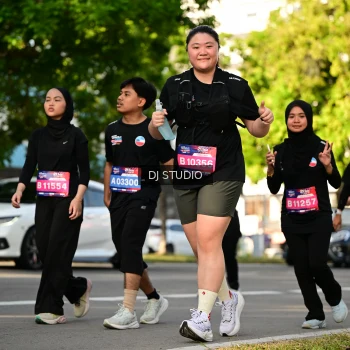 Runner Photo 4057033