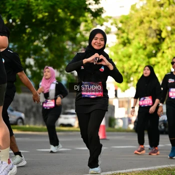Runner Photo 4057060