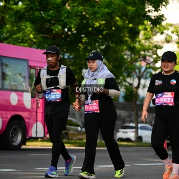 Runner Photo 4057062