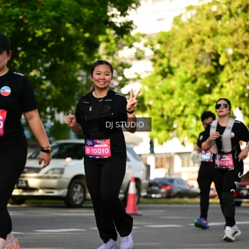 Runner Photo 4057095