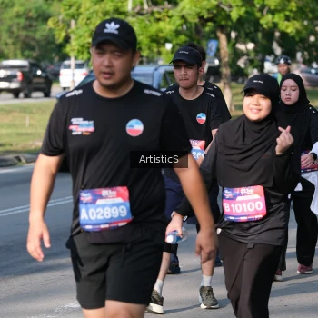 Runner Photo 4057097