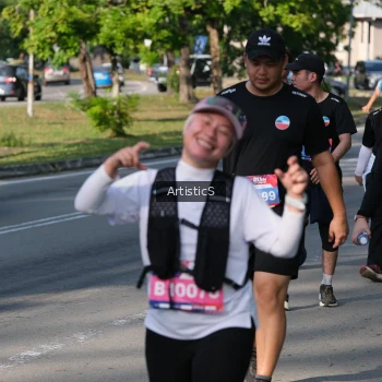Runner Photo 4057098