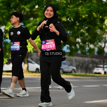 Runner Photo 4057100