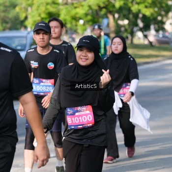 Runner Photo 4057103