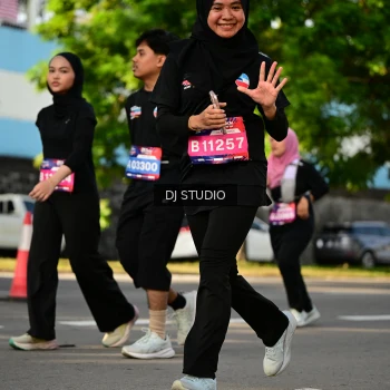 Runner Photo 4057116