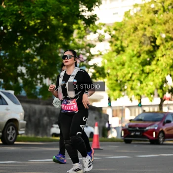 Runner Photo 4057133