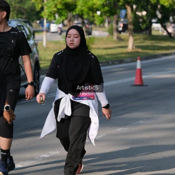 Runner Photo 4057135