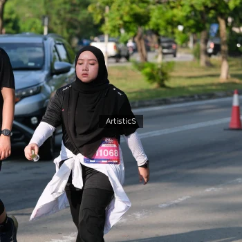 Runner Photo 4057173