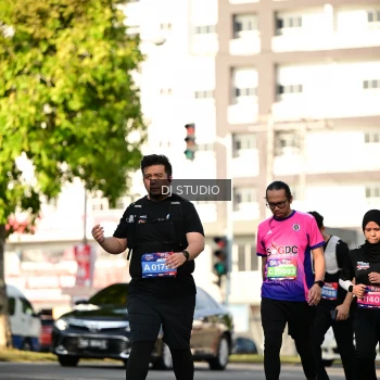Runner Photo 4057176